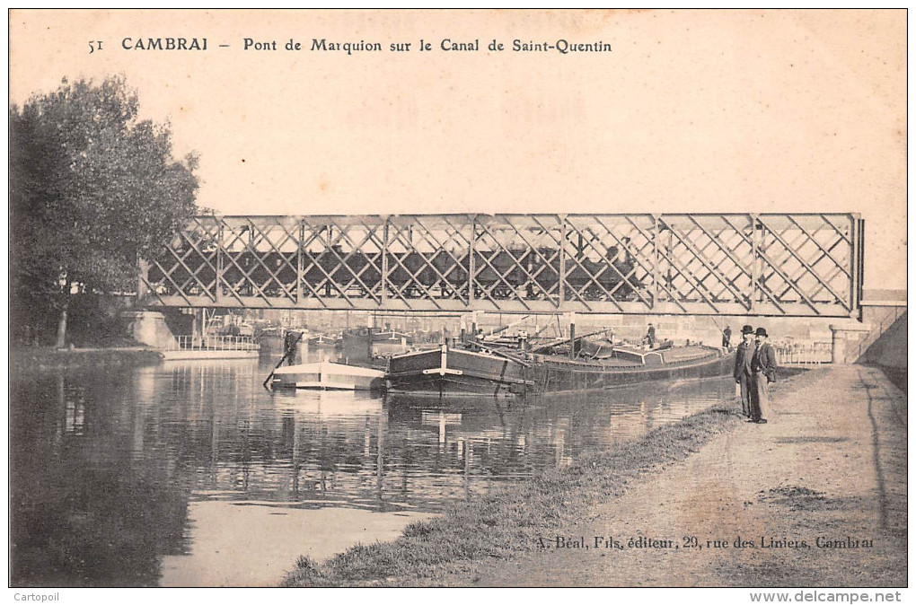 59 - Cambrai - Train Sur Le Pont De Marquion Sur Le Canal De Saint-Quentin Et Animation Au Pied - Cambrai