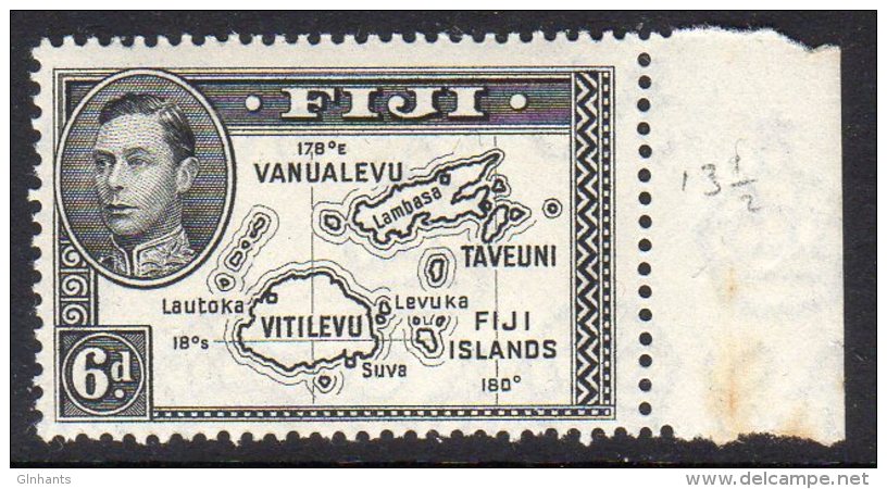 FIJI - 1938-1955 KGVI SIX PENCE 1940 DEFINITIVE DIE II P13.5 WITH RIGHT MARGIN FINE MNH ** SG 261 - Fiji (...-1970)