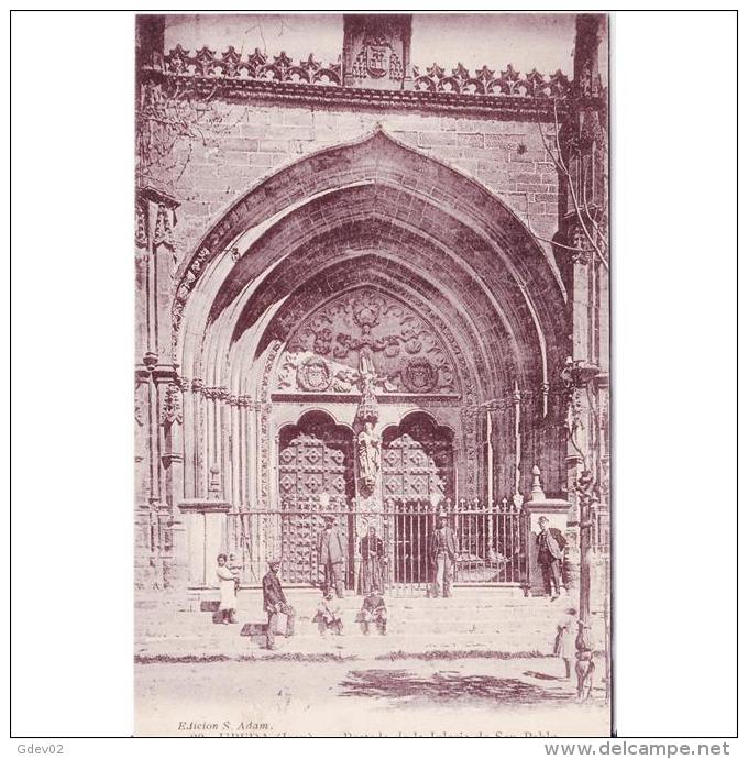 JNTP7763E-LFTD11941.Tarjeta Postal De JAEN.Edificio,personas El La PUERTA PRINCIPAL DE LA IGLESIA DE SAN PABLO En UBEDA - Jaén