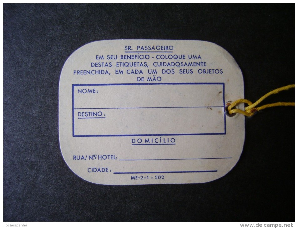 PLANE (BRAZIL) - LUGGAGE LABEL "AEREOS SERVICES SOUTHERN CROSS" MEASURING 7,5X6Cm - Étiquettes à Bagages