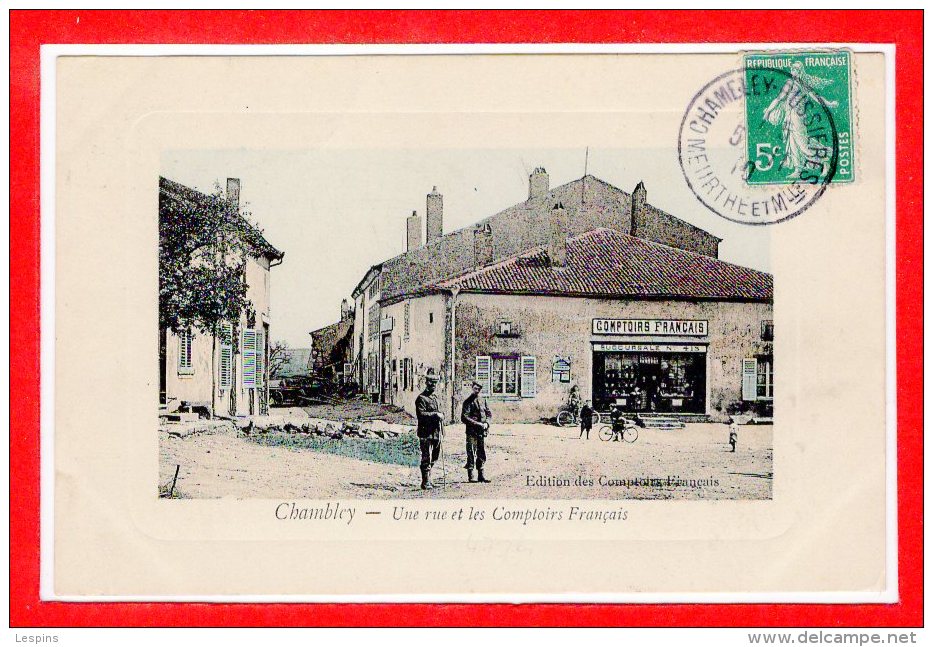 54 - CHAMBLEY -- Une Rue Et Les Comptoirs Français - Chambley Bussieres