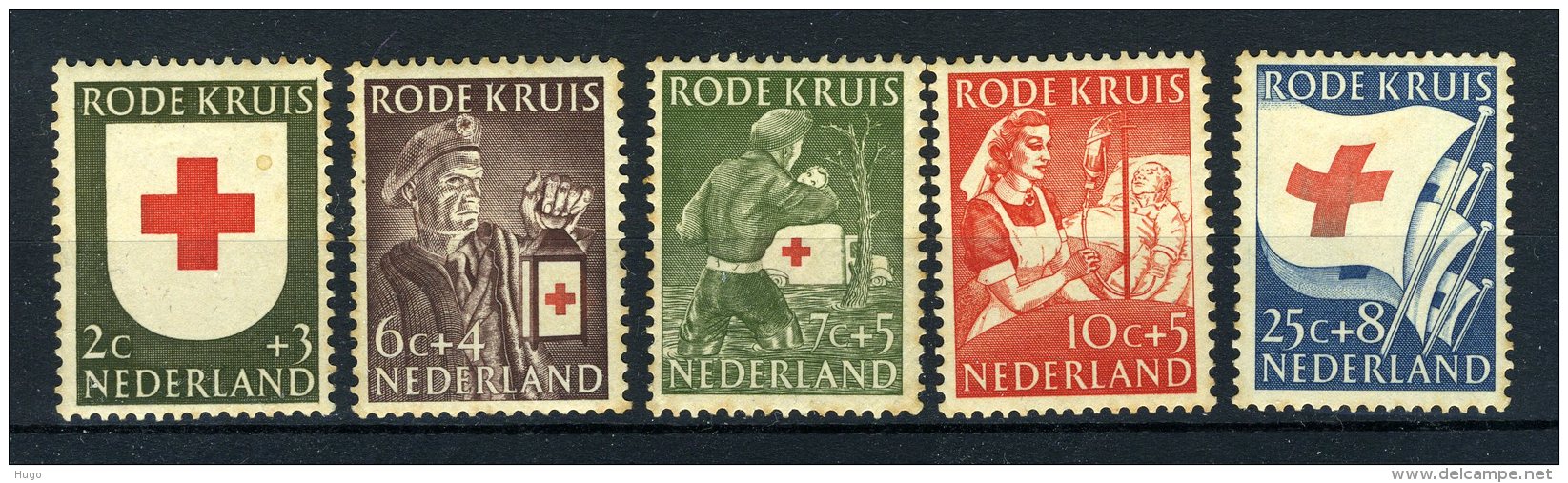 NEDERLAND 607/611 MNH** 1953 - Rode Kruiszegels - Neufs