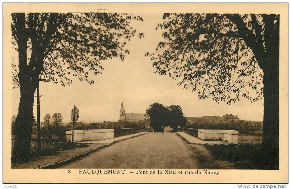 Dép 57 - Faulquemont - Pont De La Nied Et Rue De Nancy - 2 Scans - Bon état Général - Faulquemont