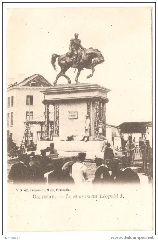 OSTENDE   ---  Le Monument Léopold I  ( 2 SCANS ) - Oostende