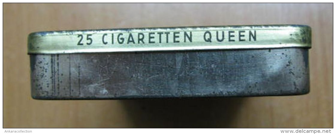 AC - NESTOR GIANACLIS CIGARETTEN QUEEN 25 CIGARETTES EMPTY TIN BOX #1 - Schnupftabakdosen (leer)