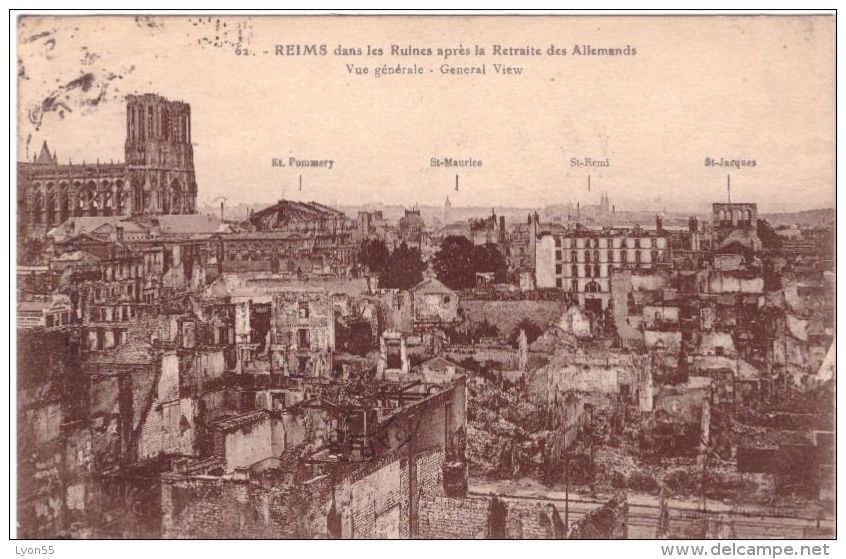 Reims Dans Les Ruines Après Le Départ Des Allemands Vue Générale - Reims