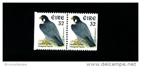 IRELAND/EIRE - 1997  PEREGRINE FALCON SMALLER SIZE  PAIR FROM BOOKLET  MINT NH - Nuovi