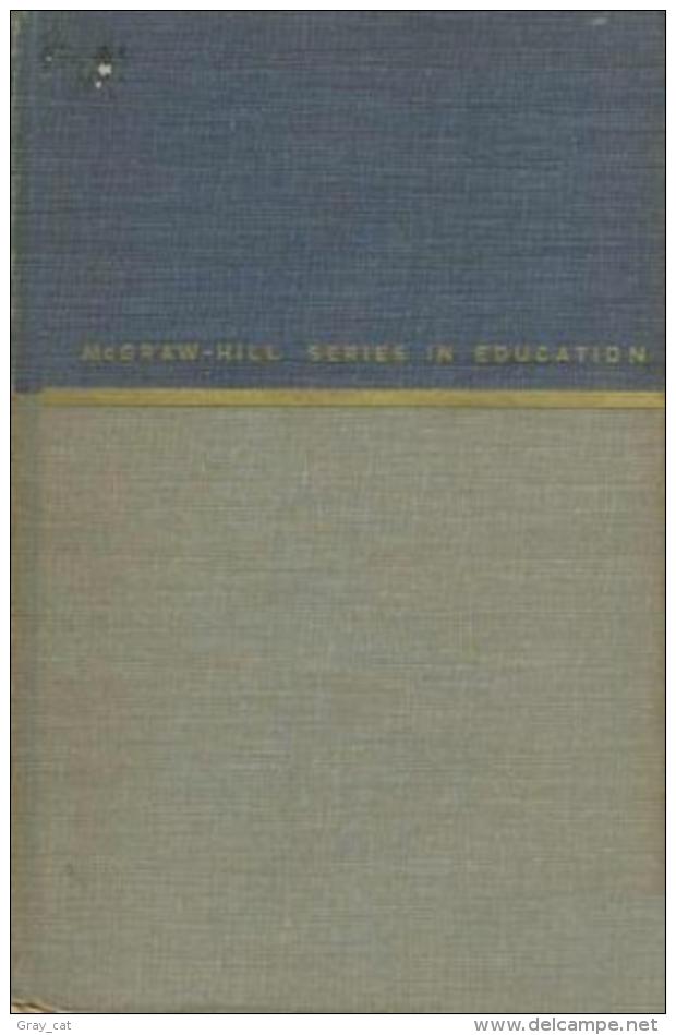 DICTIONARY OF EDUCATION (THE MCGRAW-HILL SERIES IN EDUCATION) Edited By Carter V. Good - Education/ Teaching