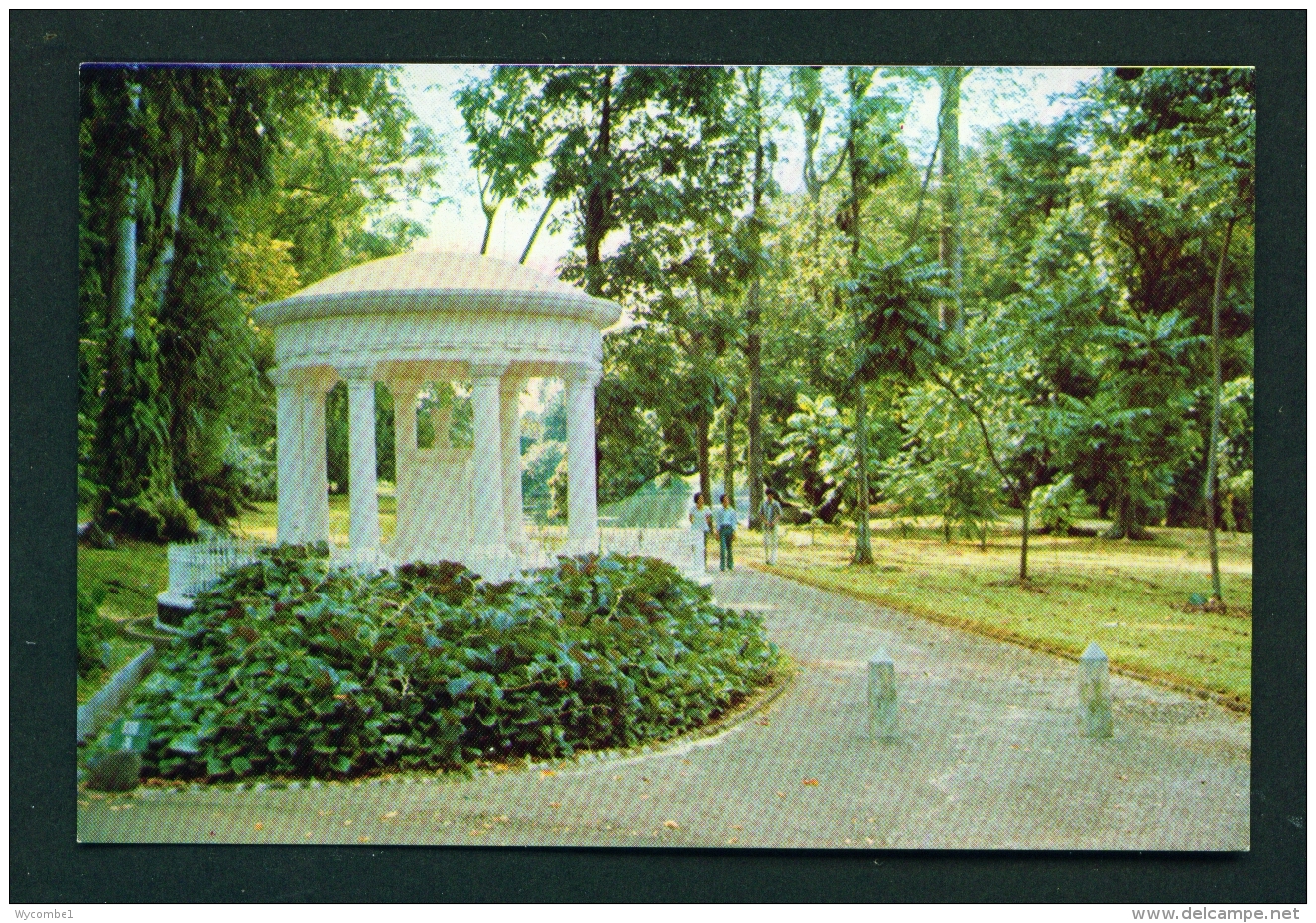 INDONESIA  -  Bogor  Mrs Raffless's Tomb  Unused Postcard - Indonesia