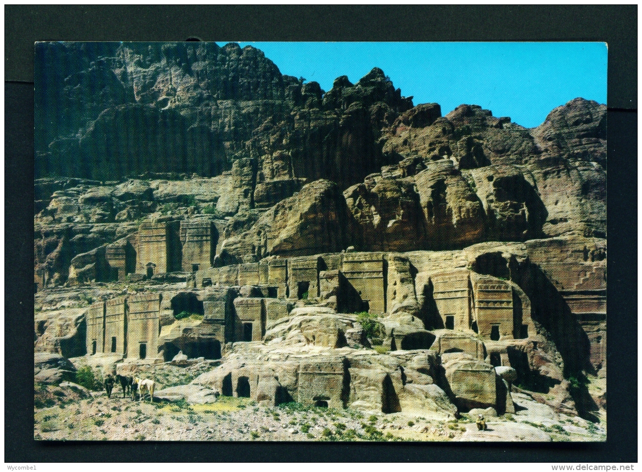 JORDAN  -  Monuments Of Petra  Unused Postcard - Jordan