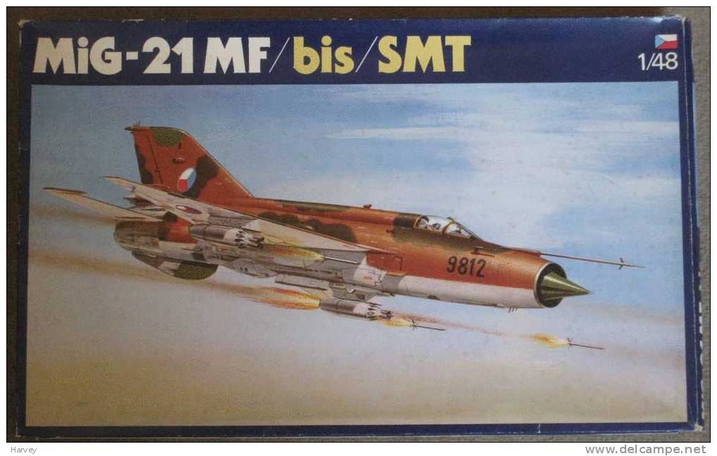 OEZ N°1 1/48e MiG-21 - Vliegtuigen