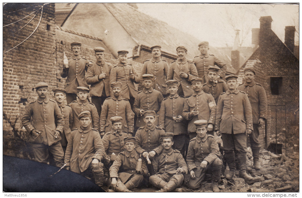 CP Photo Janvier 1915 CHAULNES - Un Groupe De Soldats Allemands (A140, Ww1, Wk 1) - Chaulnes