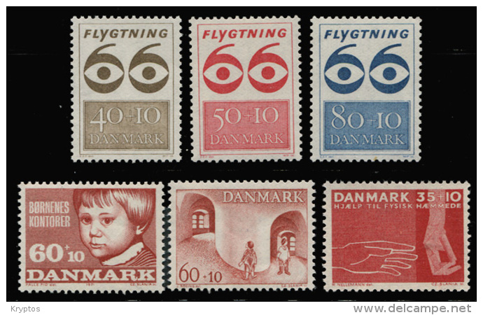 Denmark - A Selection Of 6 Stamps - Sammlungen