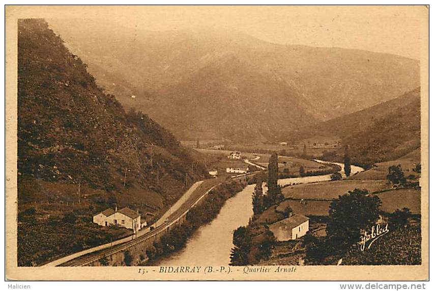 - Pyrenees Atlantiques - Ref- A481 - Bidarray - Quartier Arnate - Ligne De Chemin De Fer - Transports - - Bidarray