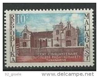 Madagascar YT 508 " Collège Razafindrahety " 1972 Neuf** - Madagascar (1960-...)