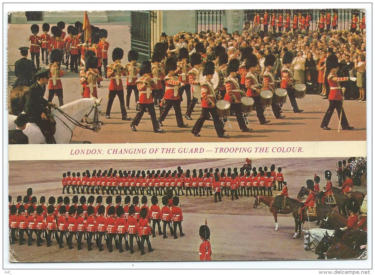 CP LONDON, CHANGING OF THE GUARD - TROOPING THE COLOUR, LONDRES, ANGLETERRE - Buckingham Palace