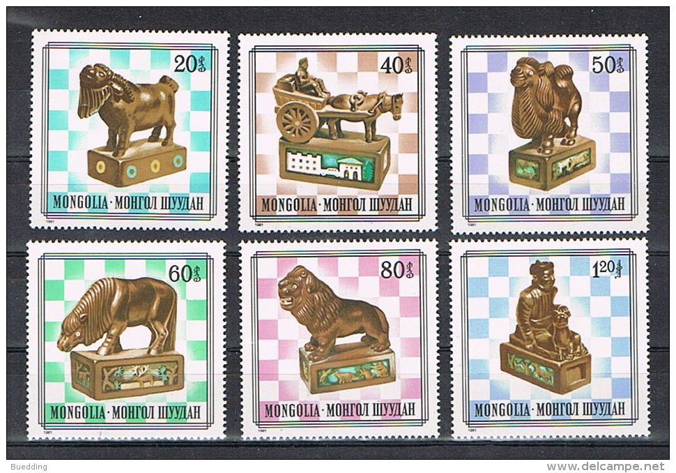 SB34 - Mongolei - Mongolische Schachfiguren - Chess