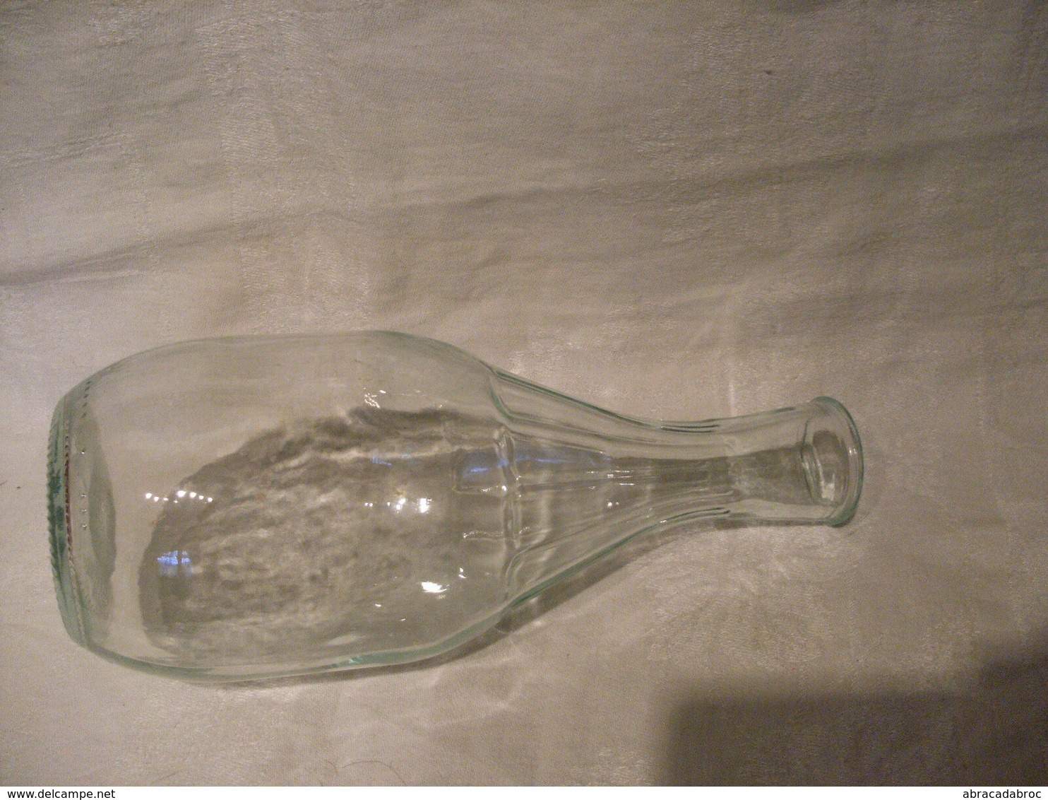 Carafe - Petit Pichet / Verre Blanc - Tres Bon Etat - - Karaf