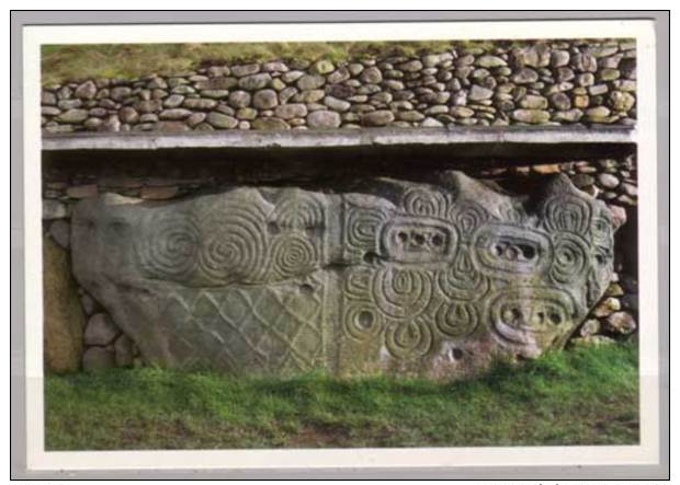 Newgrange , Bru Na Boinne , Co. Meath , Decorated Kerbstone At Back Of Mound - Meath