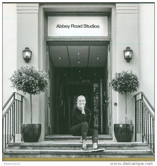 Foto-Heft: Helene Fischer In Den Abbey Road Studios Liverpool - 20 Seiten Mit Fotos Von Der Aufnahme Der Weihnachts-DVD - Fotos