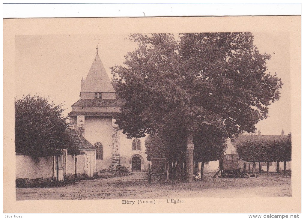 89 HERY, L´église, Roulotte - Hery