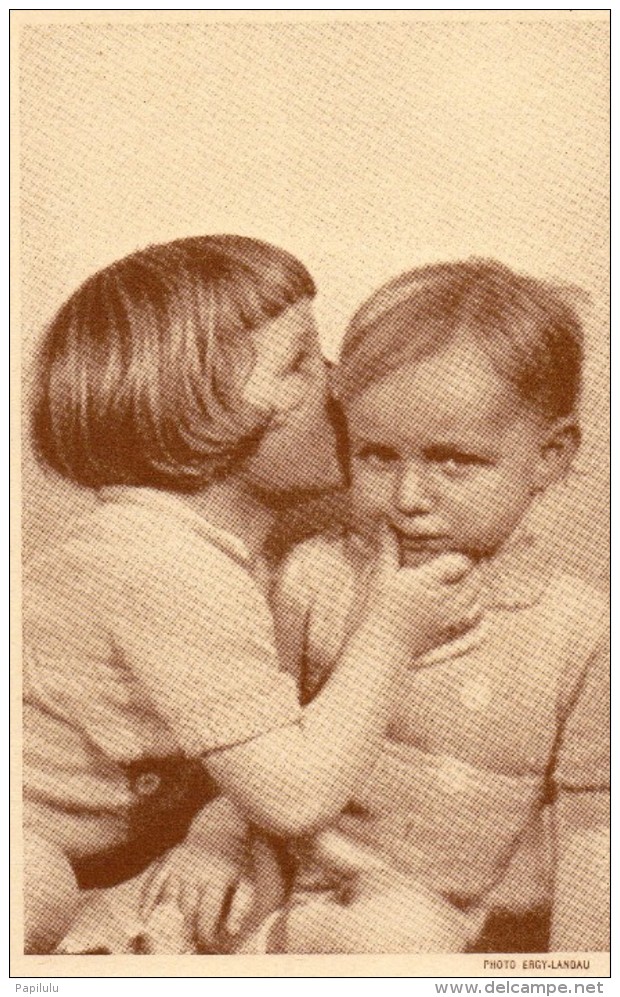 N° 6 : ENFANTS : Association Alsacienne Et Lorraine De Périculture , Photo Ergy Landau - Groupes D'enfants & Familles