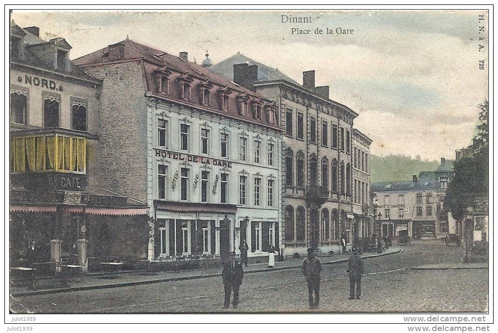 DINANT ..-- Place De La GARE . - Dinant