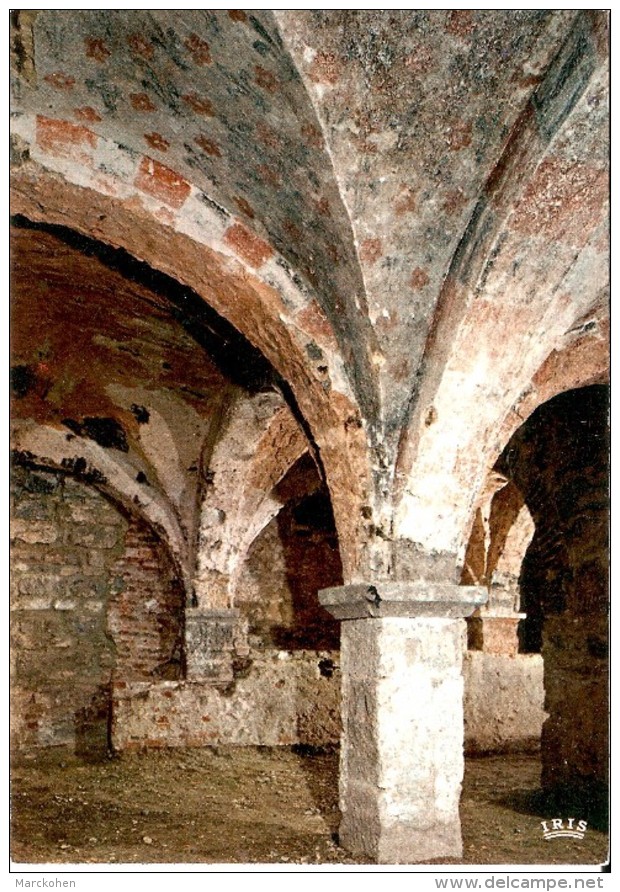 FLOREFFE (5150) : Abbaye De Floreffe - Salle Des Frères-convers, Voûte Peinte Au XIIème Siècle. CPSM. - Floreffe