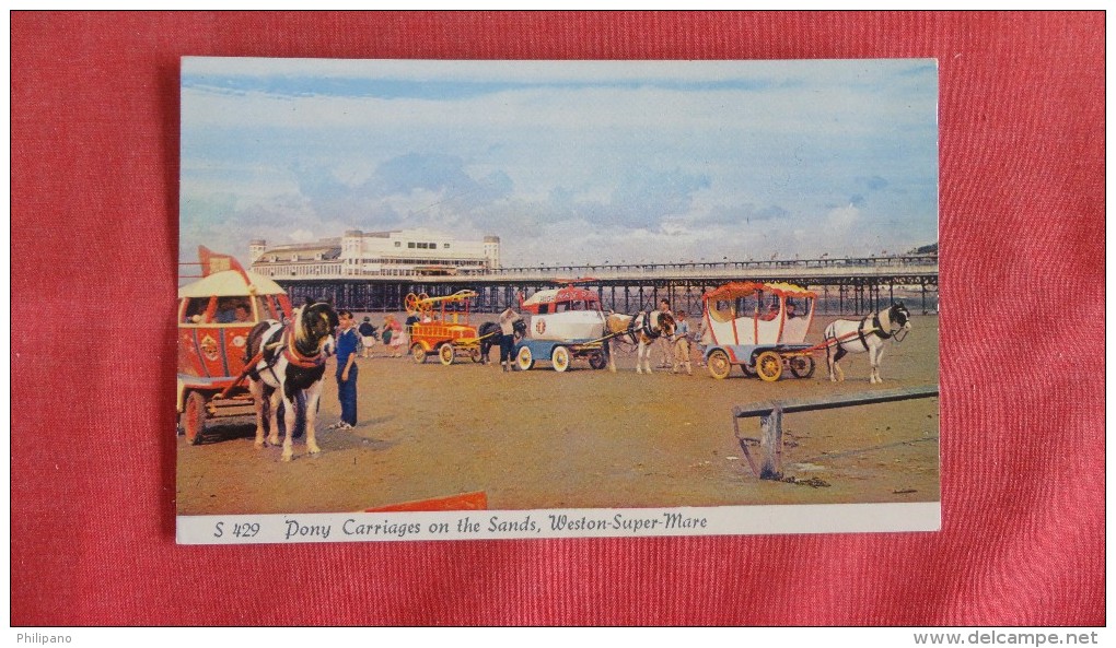 Pony Carriages On The Sands England> Somerset > Weston-Super-Mare    Ref  2180 - Weston-Super-Mare