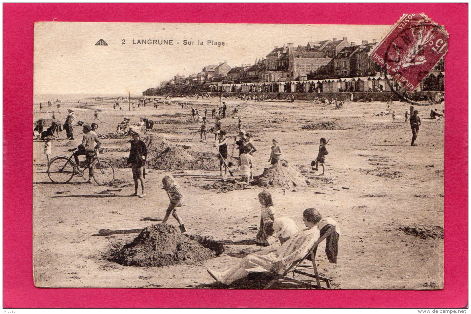 14 CALVADOS LANGRUNE, Sur La Plage, Animée,  (CAP, Strasbourg) - Autres & Non Classés