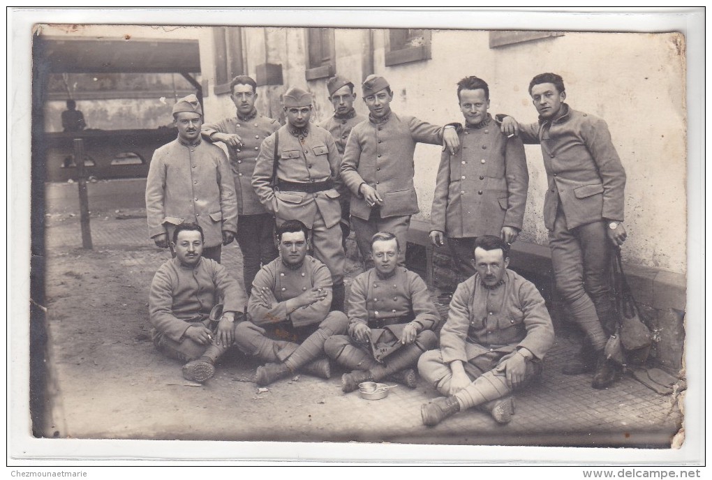 141 EME REGIMENT - CARTE PHOTO MILITAIRE - Regimente