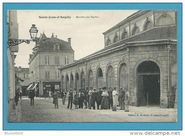 CPA - Métier Marchands Ambulants Marché Aux Herbes ST JEAN D'ANGELY 17 - Saint-Jean-d'Angely