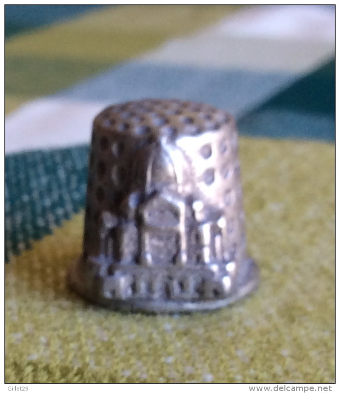 THIMBLES - DÉS À COUDRE - L'ORATOIRE SAINT-JOSEPH, MONTRÉAL, QUÉBEC - DÉ EN MÉTAL - - Dés à Coudre