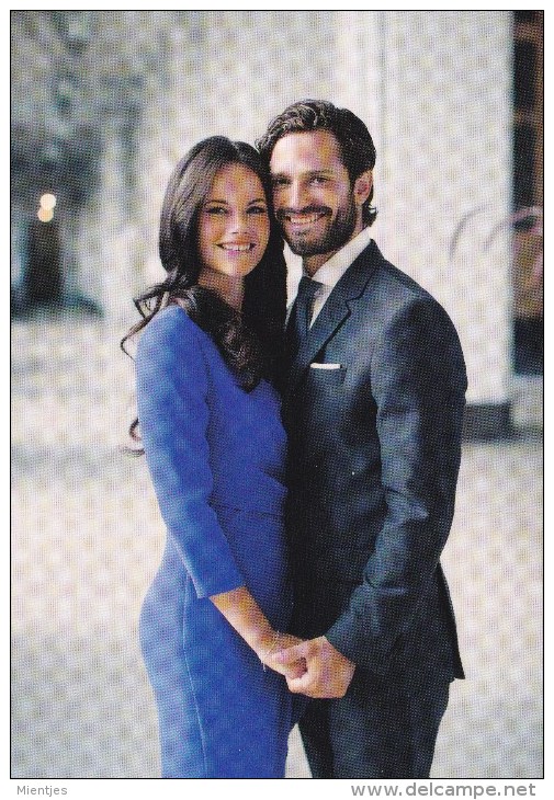 Engagement  Carl Philip And Sofia    Of Sweden    ( Rood  999 - Familles Royales