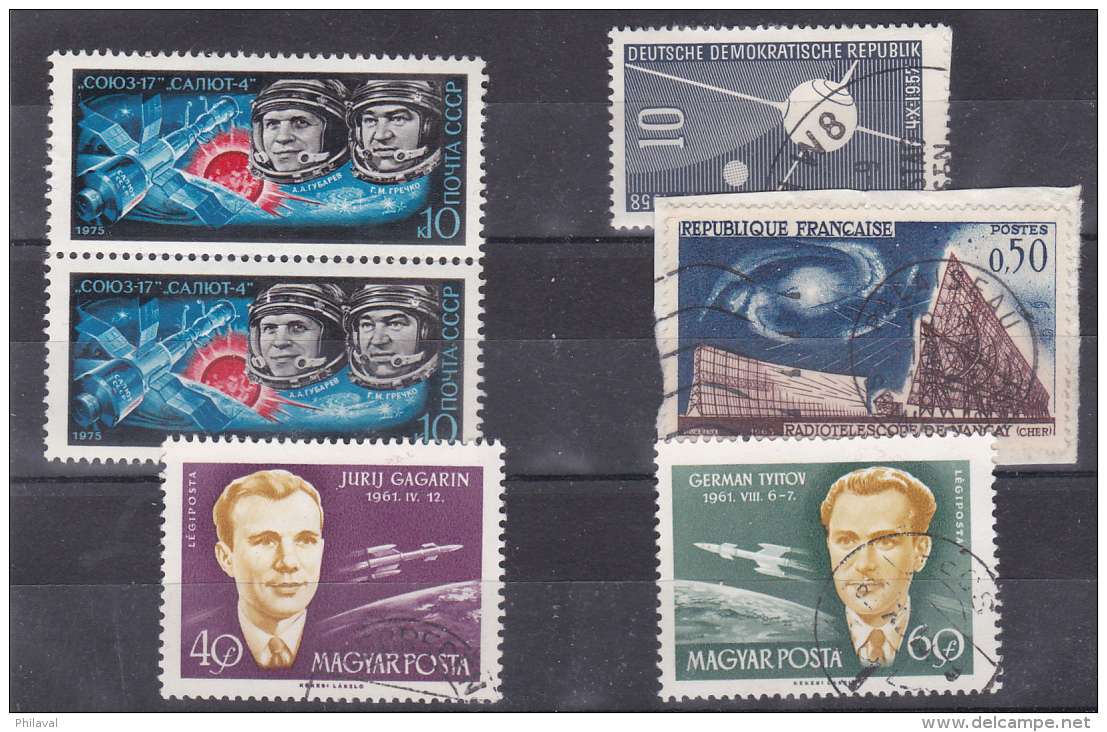 Petit Lot De Timbres Sur Le Thème De L'espace - Altri & Non Classificati