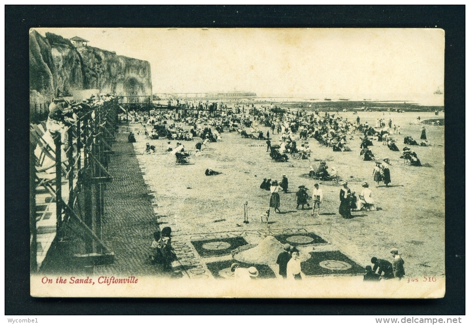 ENGLAND  -  Margate  Cliftonville  On The Sands  Used Vintage Postcard As Scans - Margate