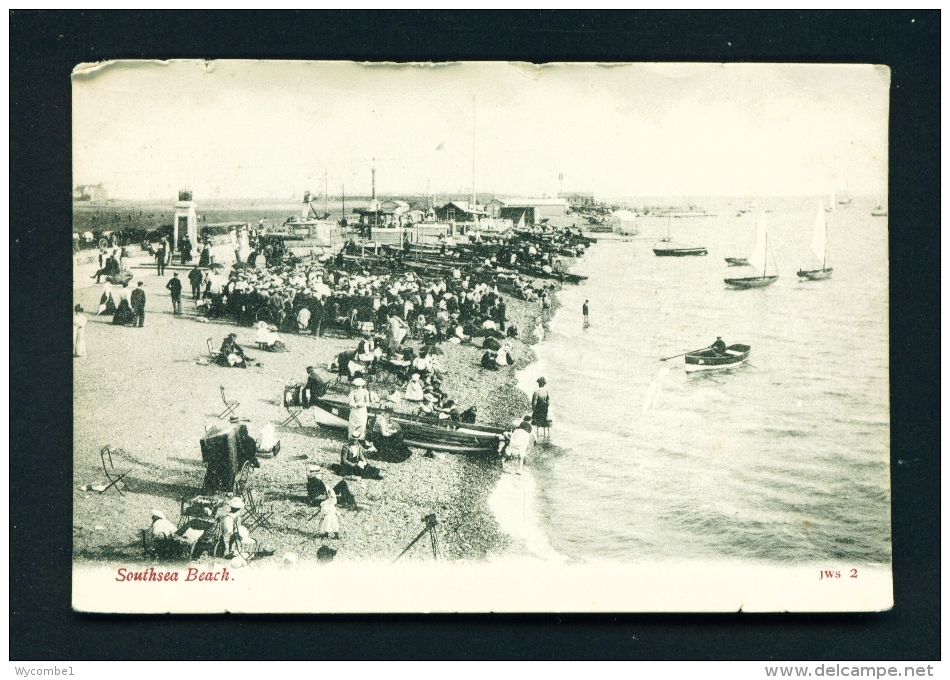 ENGLAND  -  Portsmouth  Southsea Beach  Used Vintage Postcard As Scans - Portsmouth