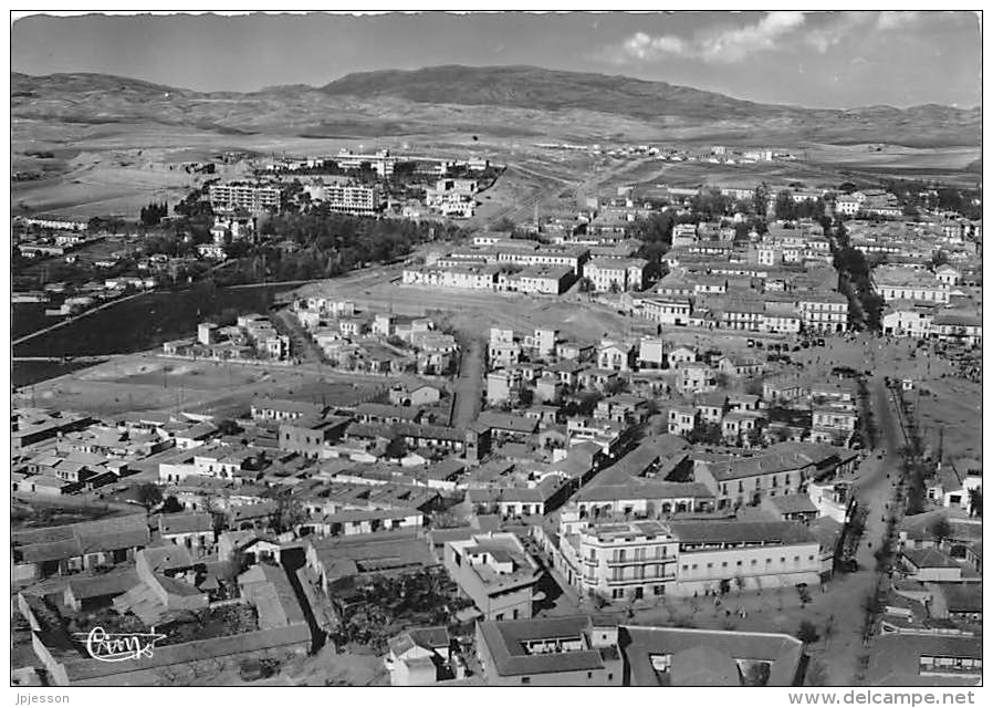 ALGERIE  SETIF  VUE AERIENNE SUR LA CITE DES ANCIENS COMBATTANTS - Sétif