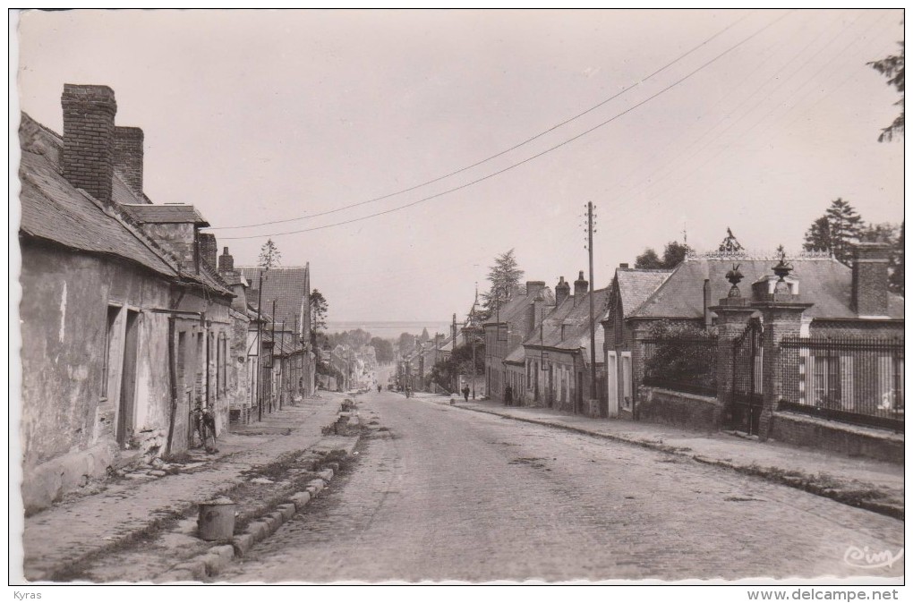 Cpsm  9X14 MARLE (02) Rue Du Docteur Galloy - Autres & Non Classés