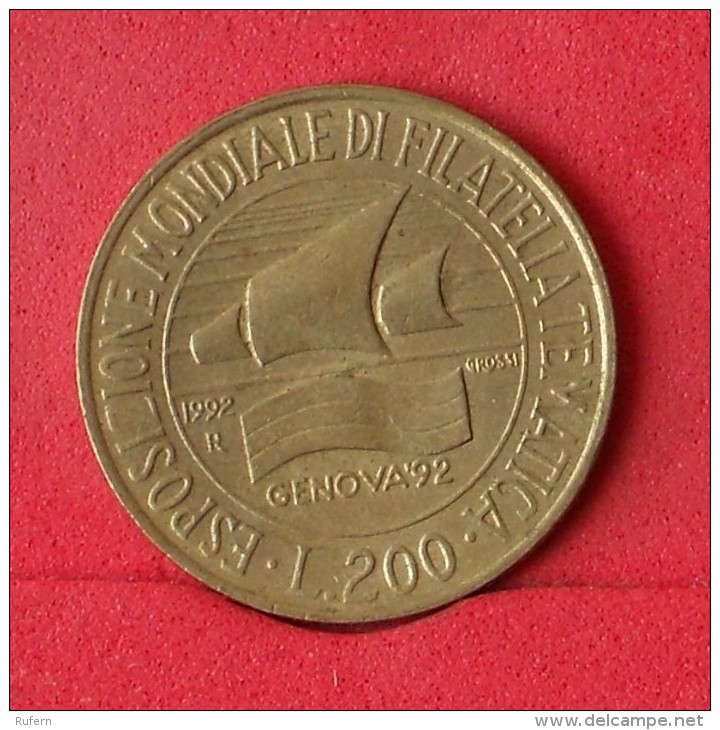 ITALY 200 LIRE 1992 -    KM# 151 - (Nº14784) - 200 Liras