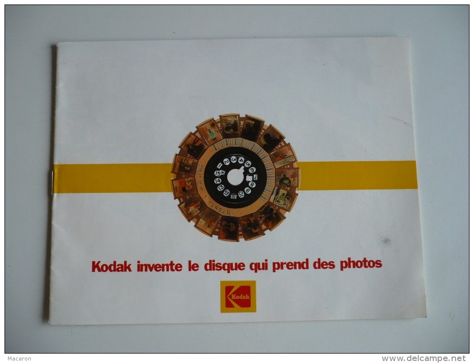 Publicité "KODAK Invente Le Disque Qui Prend Des Photos". Film DISC Kodacolor HR, Appareils DISC. 16 P 18x14 Cm.TBEtat - Appareils Photo