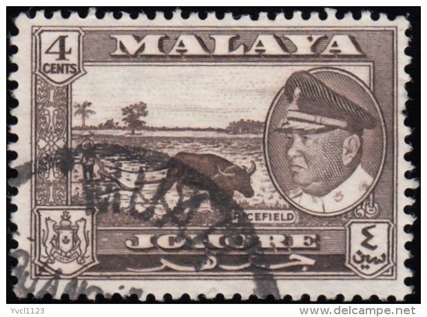 MALAYA Johore - Scott #160 Sultan Ismail (*) / Used Stamp - Johore