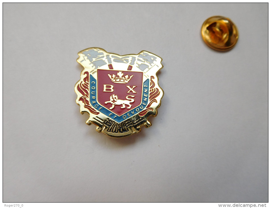 Beau Pin´s , Pompiers SP , BX , Blason , Bordeaux ?? - Brandweerman