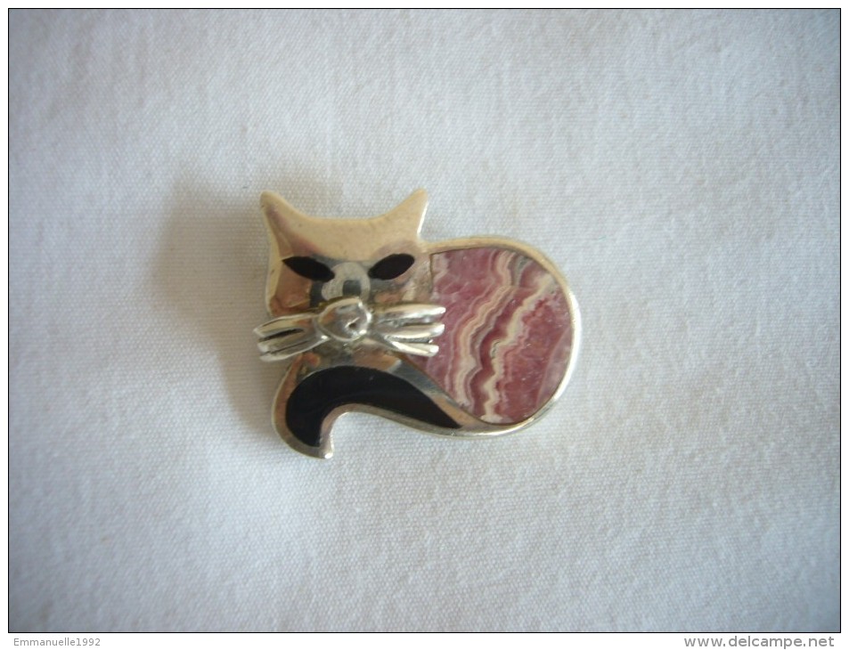 Neuf - Broche En Argent 925 En Forme De Chat Serti De Pierre Rhodoite Rose D'Argentine - Broches