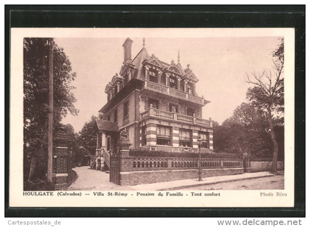 CPA Houlgate, Villa St-Rémy, Pension De Familie - Houlgate