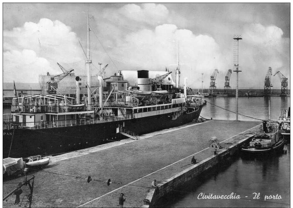 CARTOLINA  DI  CIVITAVECCHIA IL PORTO ANNI  50 TRAGHETTO D'EPOCA  VIAGGIATA 1956 - Civitavecchia