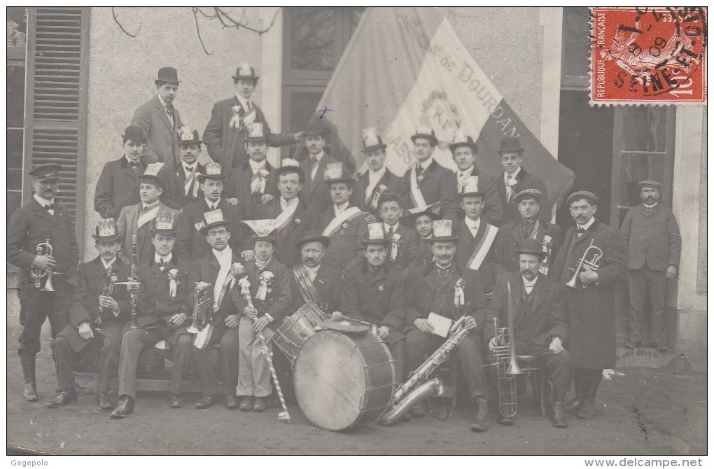 DOURDAN - Conscrits Classe 1909 ( Carte Photo ) - Dourdan