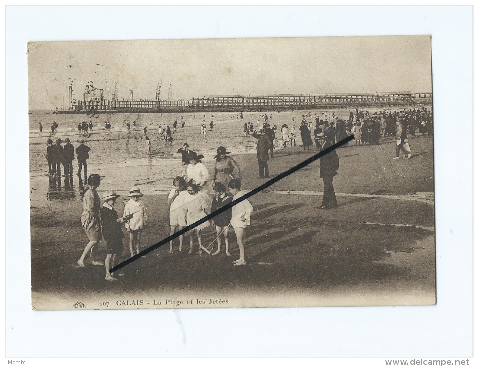 CPA  -  Calais  - La Plage Et La Jetée - Calais