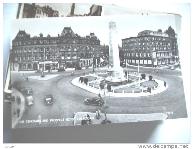 Engeland England Yorkshire Harrogate Old Cars In The City - Harrogate