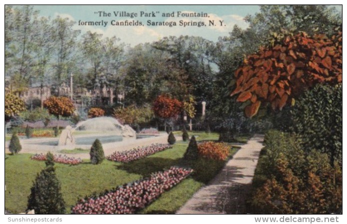 New York Saratoga Springs The Village Park And Fountain Formerly Canfields - Saratoga Springs